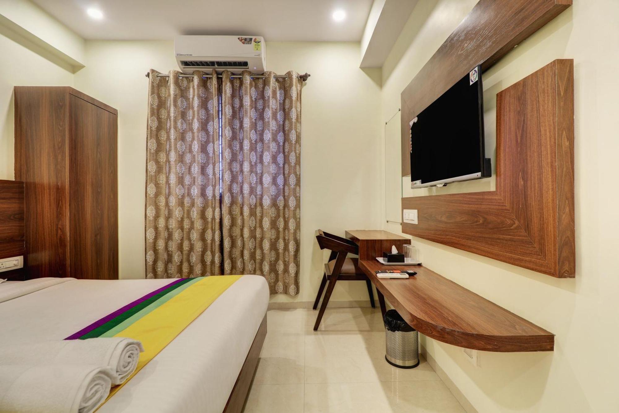 Hotel Victoria Grace Мумбаи Экстерьер фото